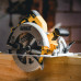 Акумулаторен ръчен циркуляр DeWALT DCS570NT