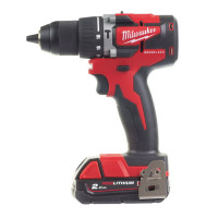 Акумулаторен ударен винтоверт MILWAUKEE M18CBLPD-202C