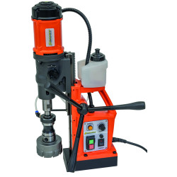 Магнитно-пробивна машина BERNARDO TPC 2400 Pro