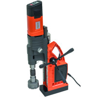 Магнитно-пробивна машина BERNARDO TPC 5000 Vario