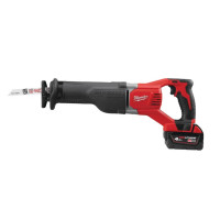 Акумулаторен саблен трион MILWAUKEE M18 BSX-402C