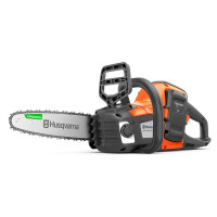 Акумулаторен трион Husqvarna 215i Kit Акумулаторен трион Husqvarna 215i Kit