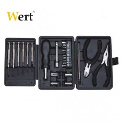 Комплект фини инструменти с клещи WERT