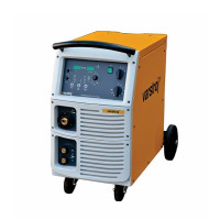 Телоподаващ апарат VARSTROJ VARMIG 401 K Synergy